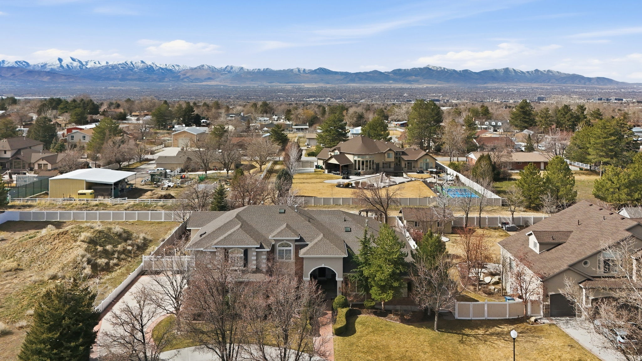 main property photo 98