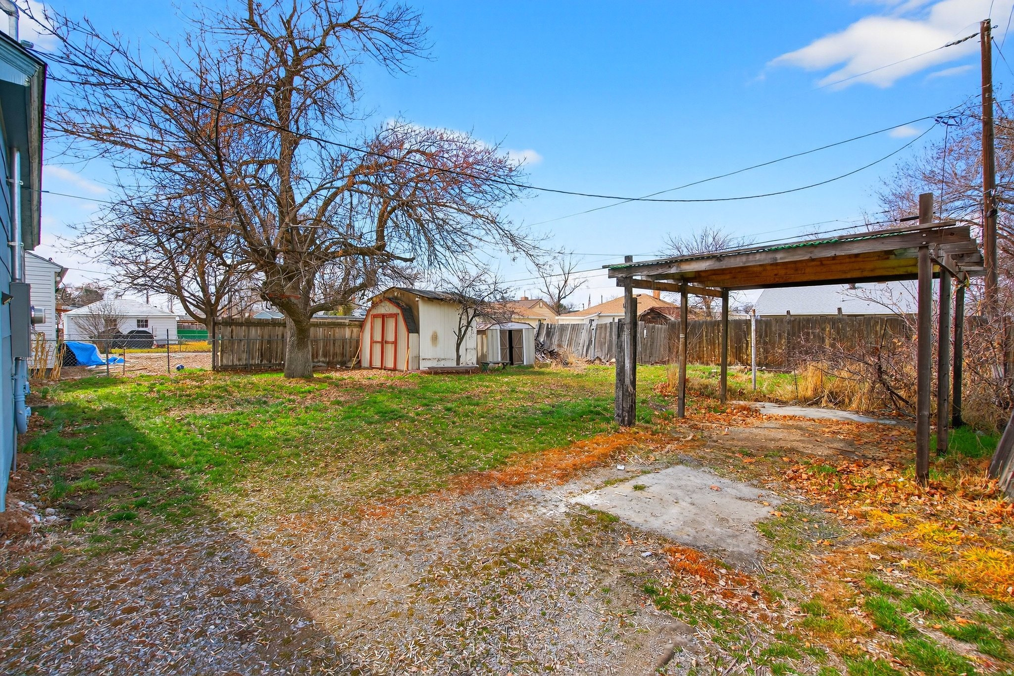 main property photo 24
