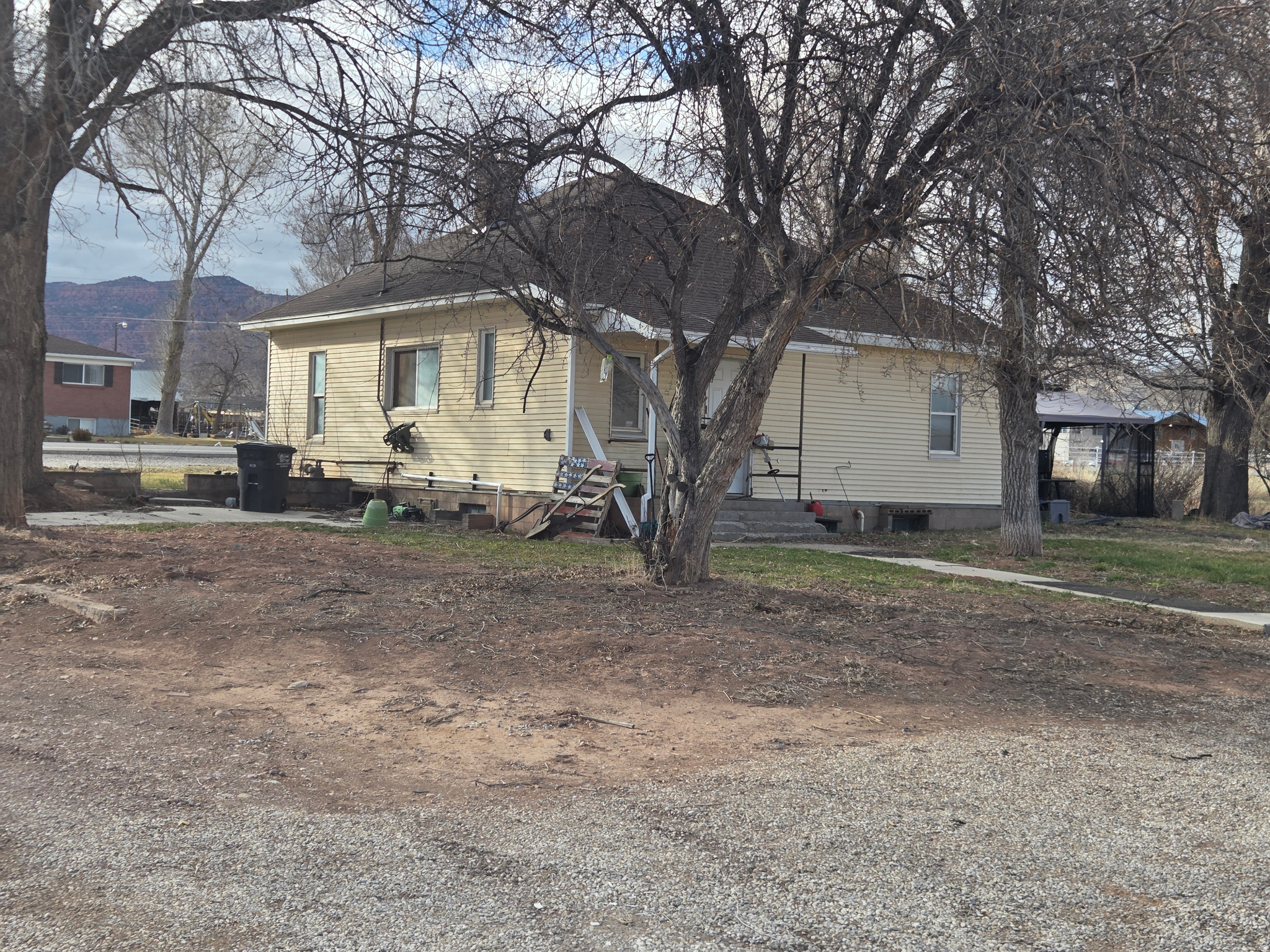 main property photo 20