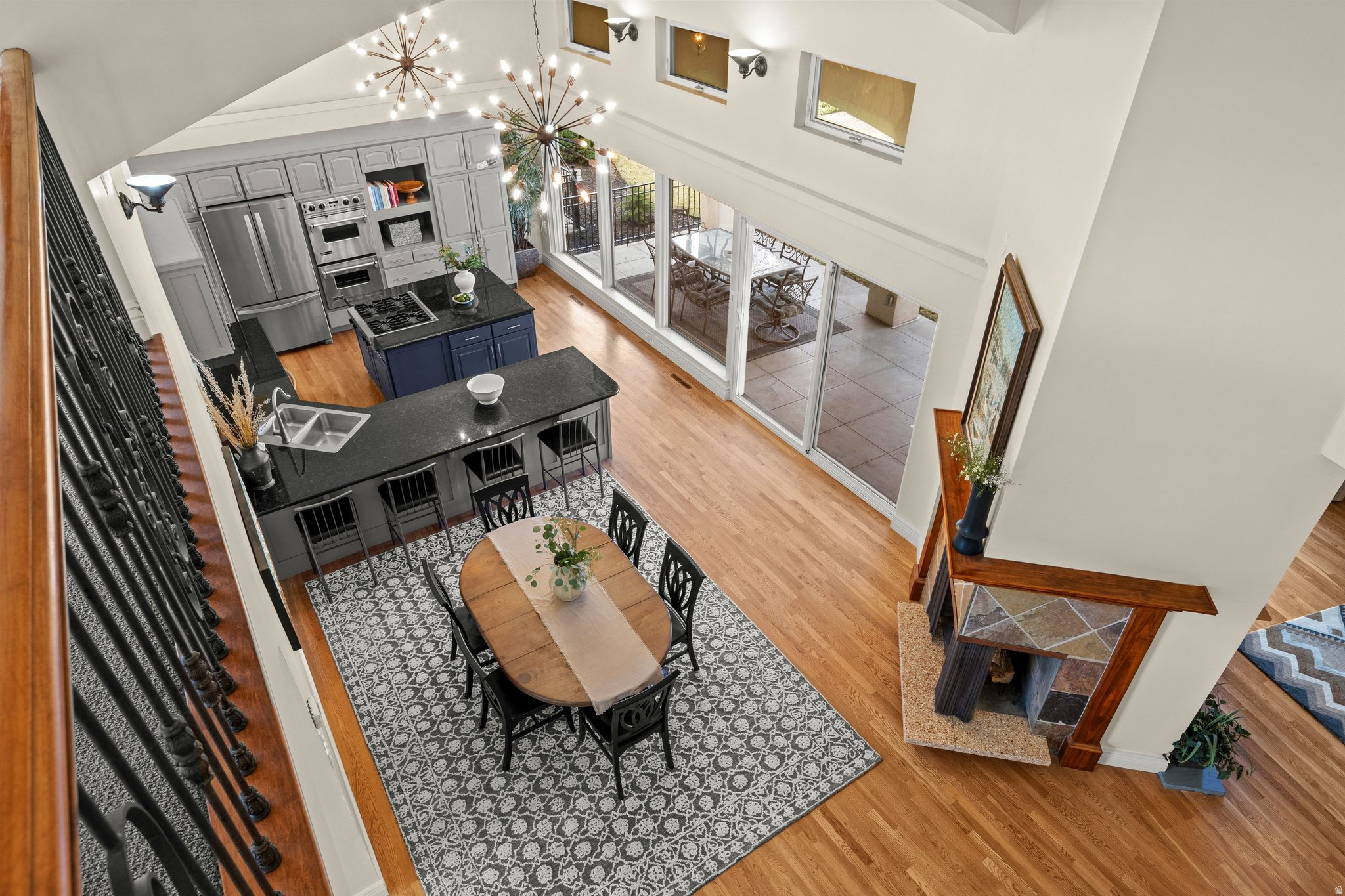 main property photo 37