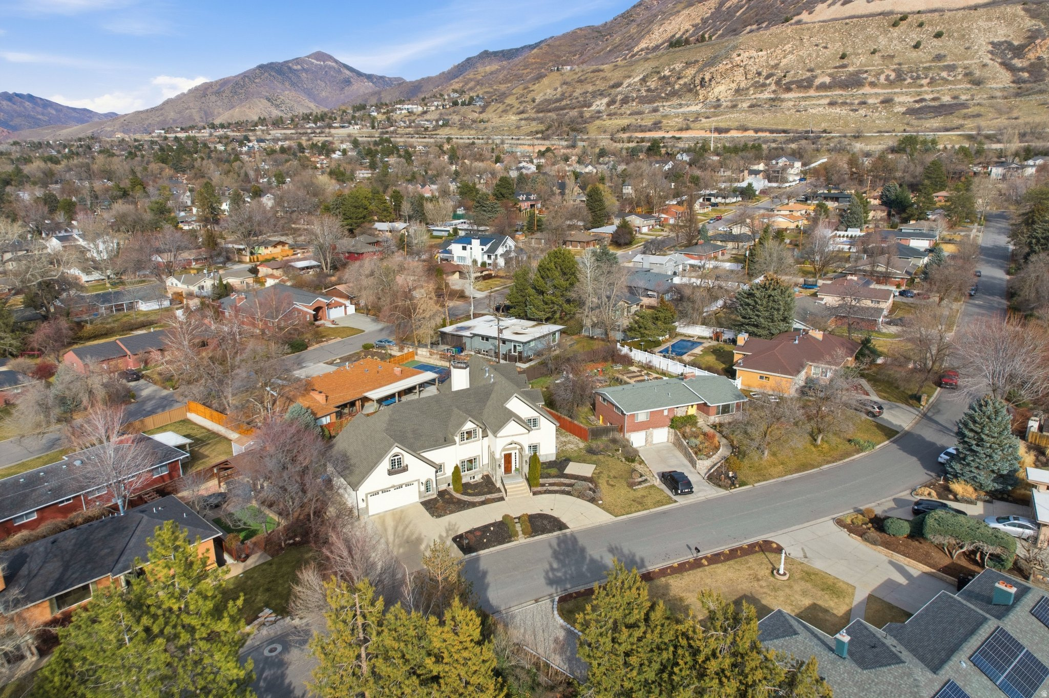 main property photo 89