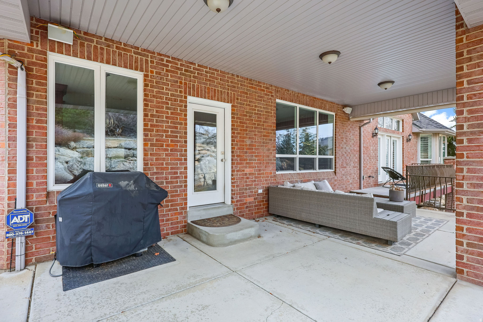 main property photo 59