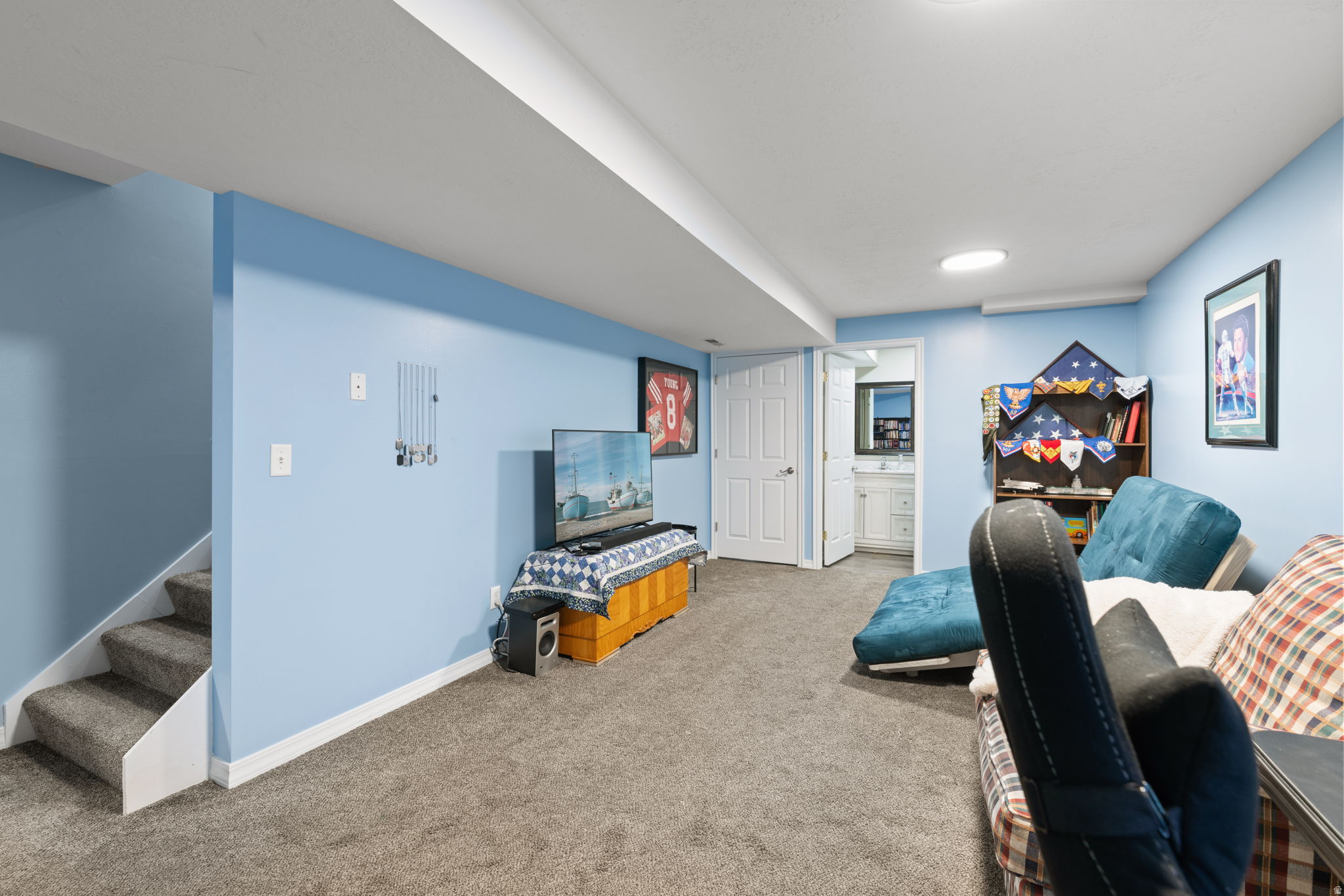 main property photo 24