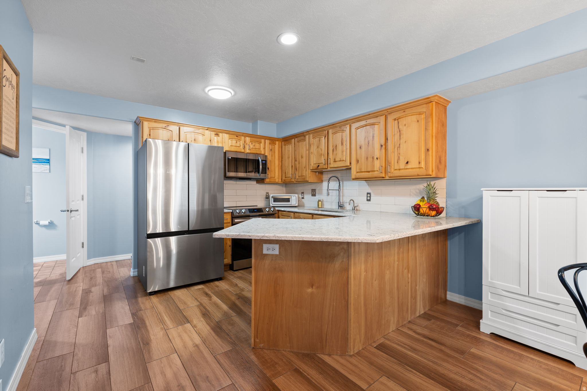 main property photo 7