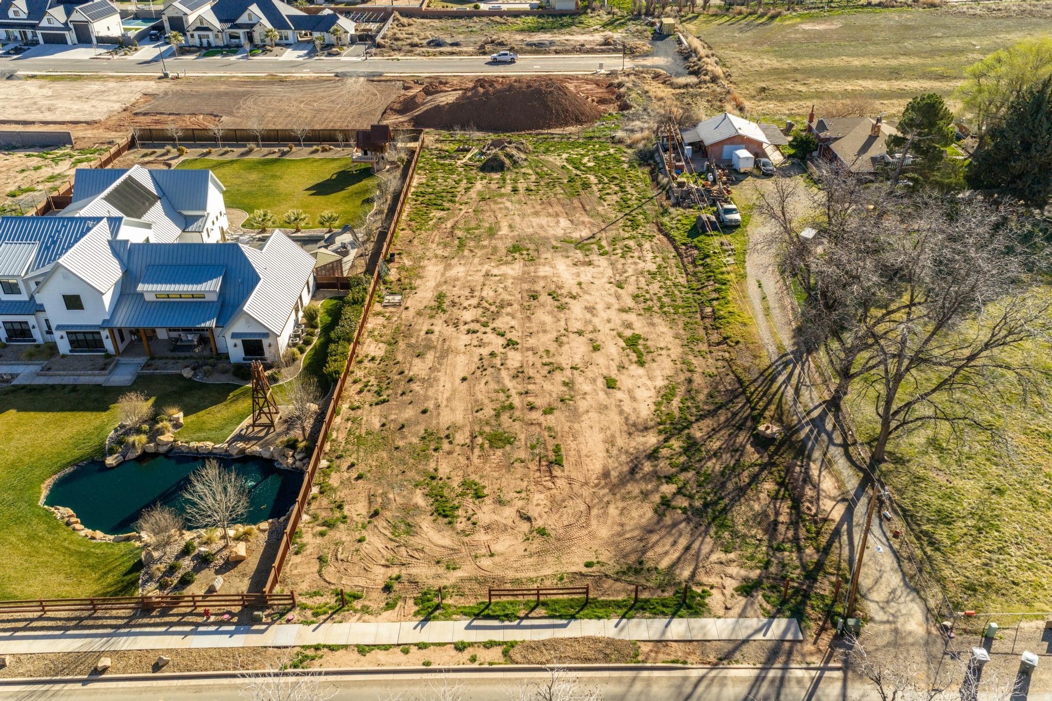 main property photo 3