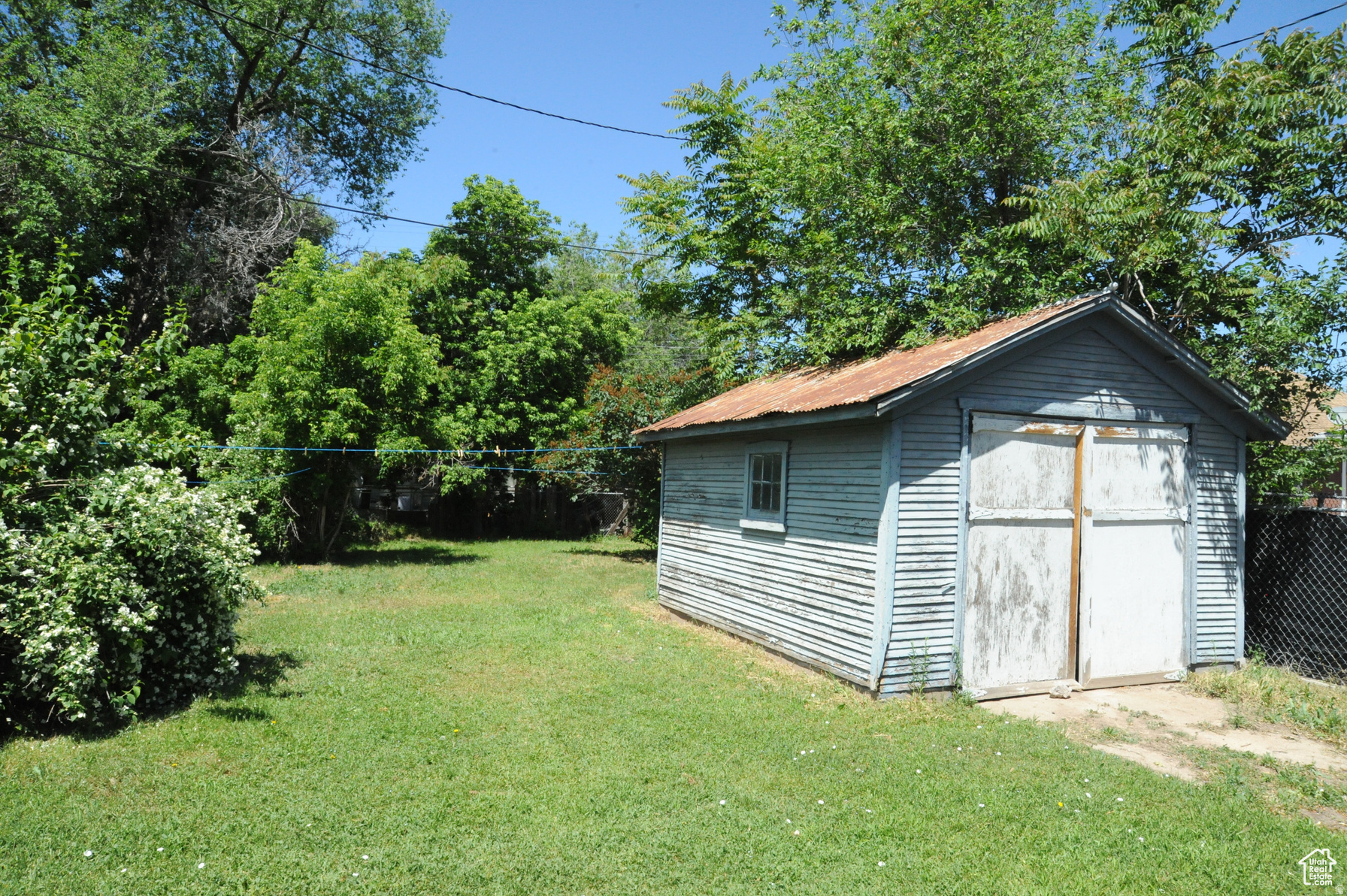 main property photo 29
