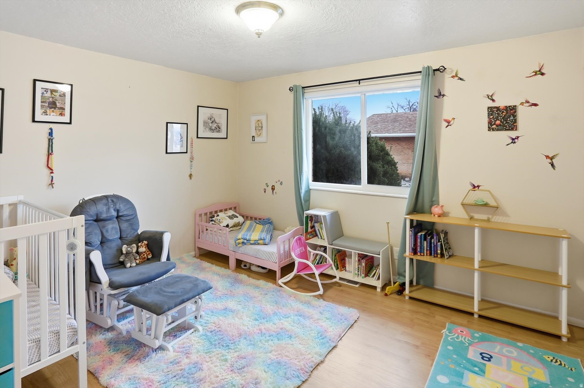 main property photo 20