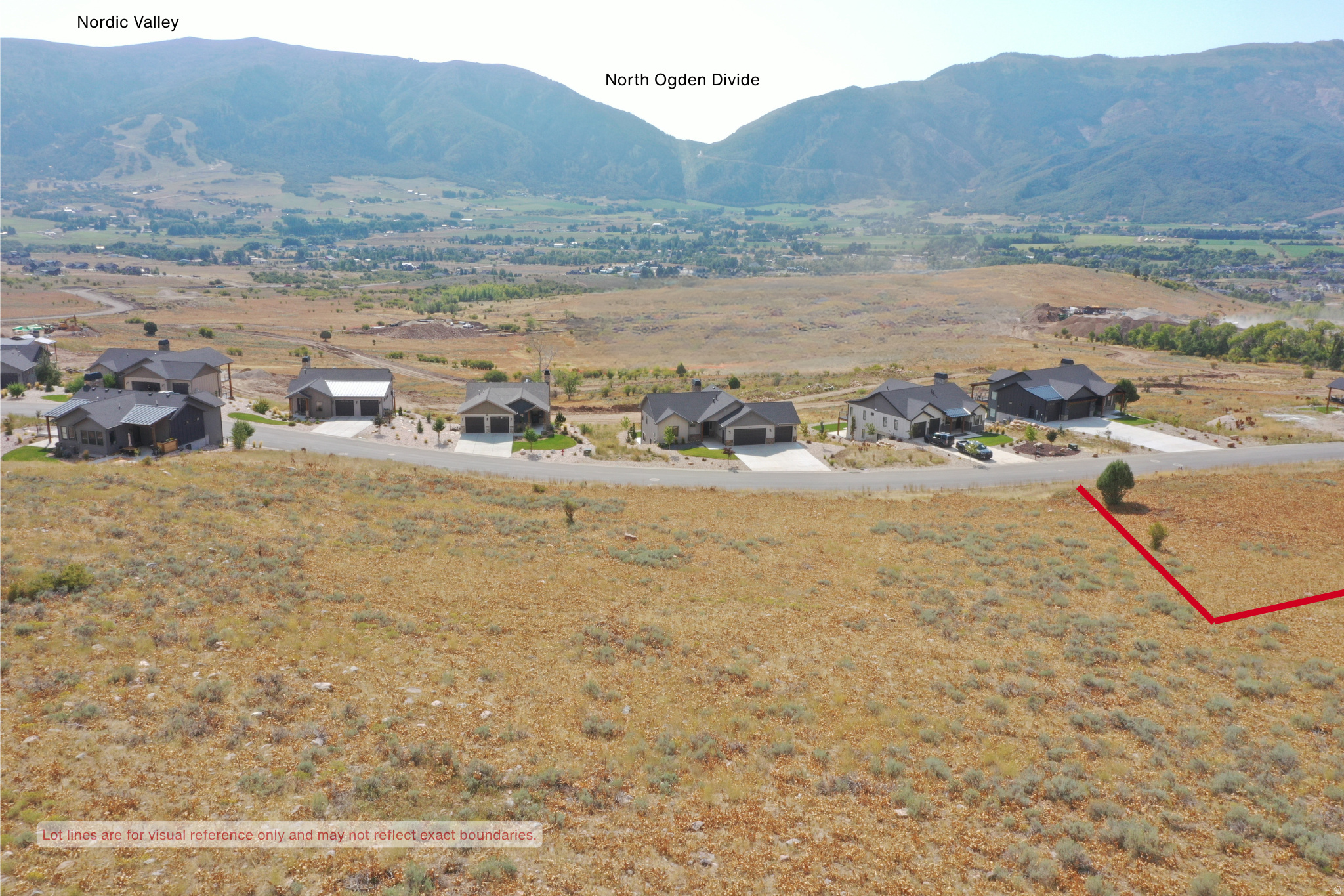 main property photo 6