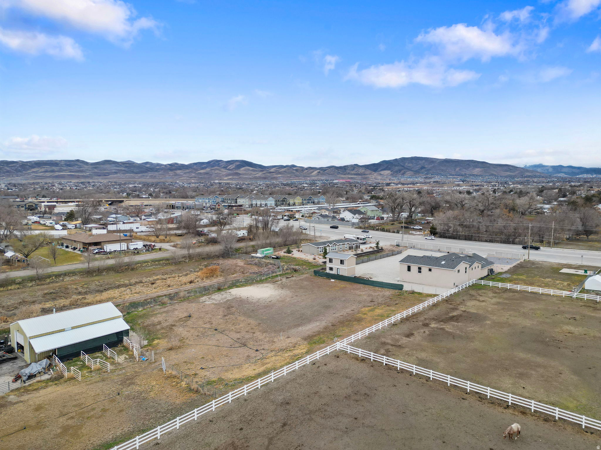 main property photo 19