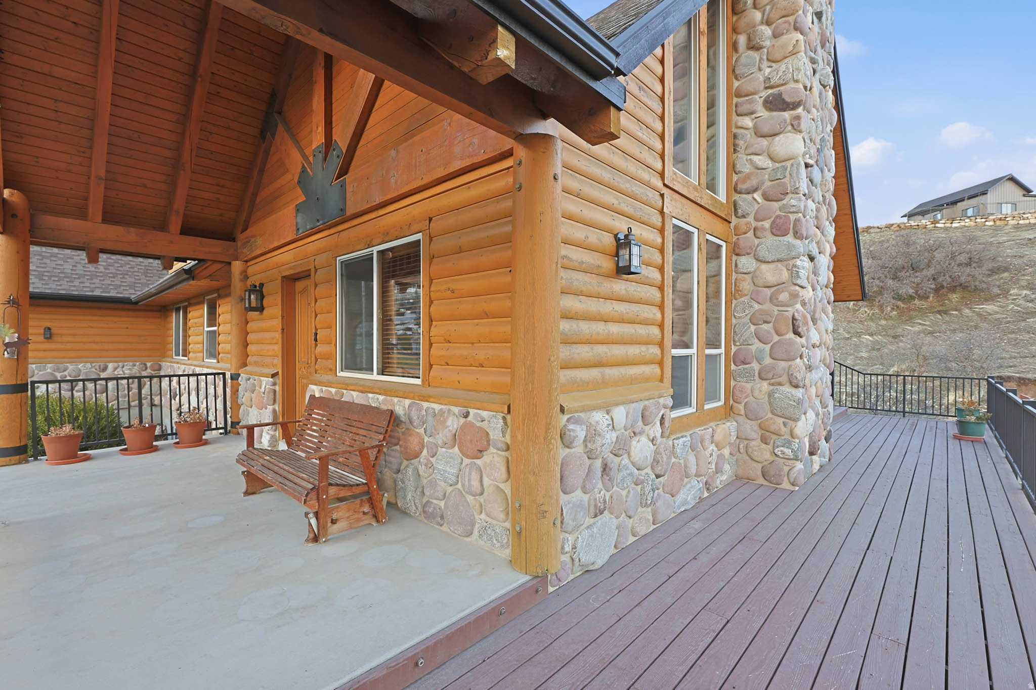 main property photo 50
