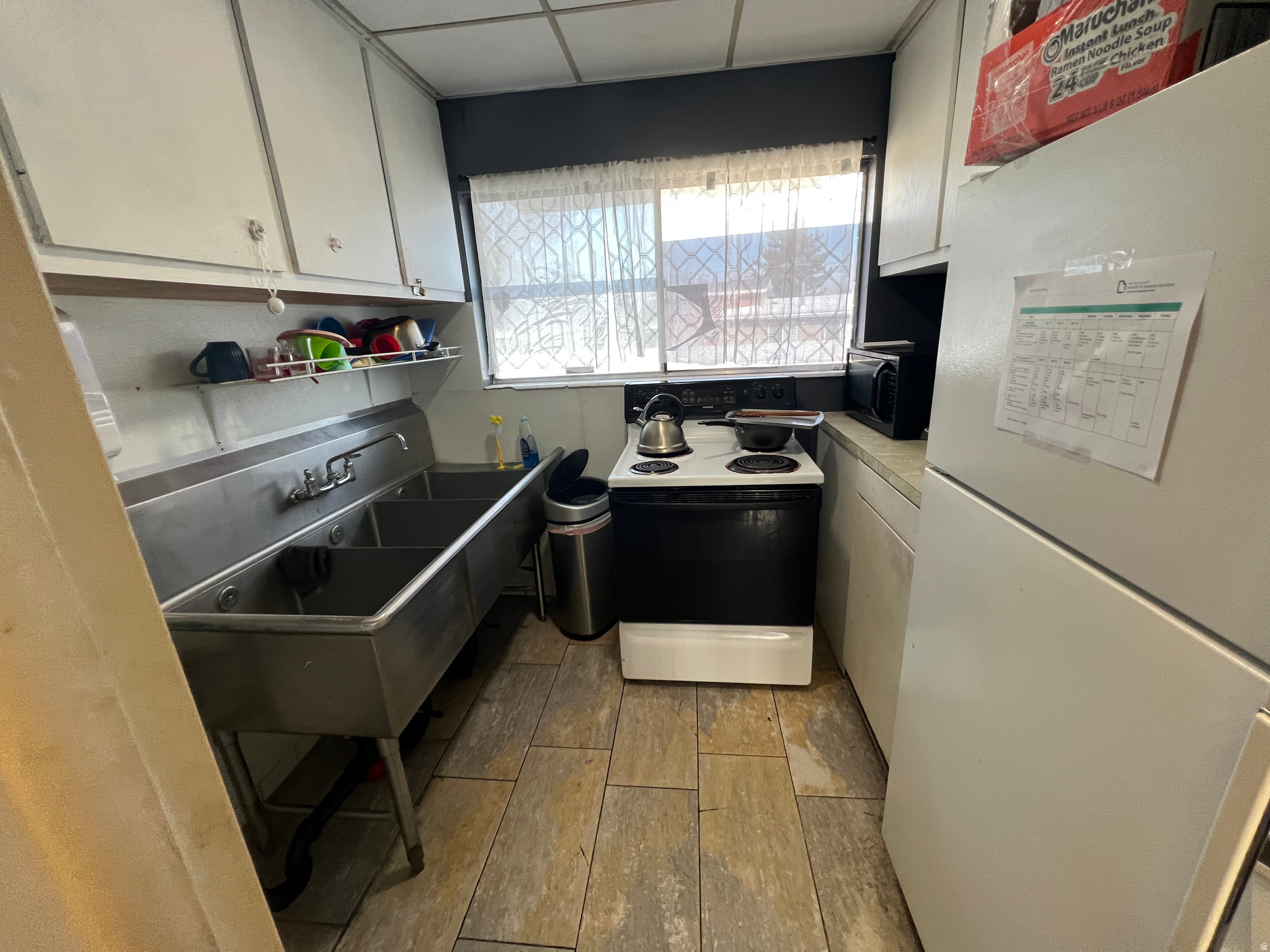 main property photo 11