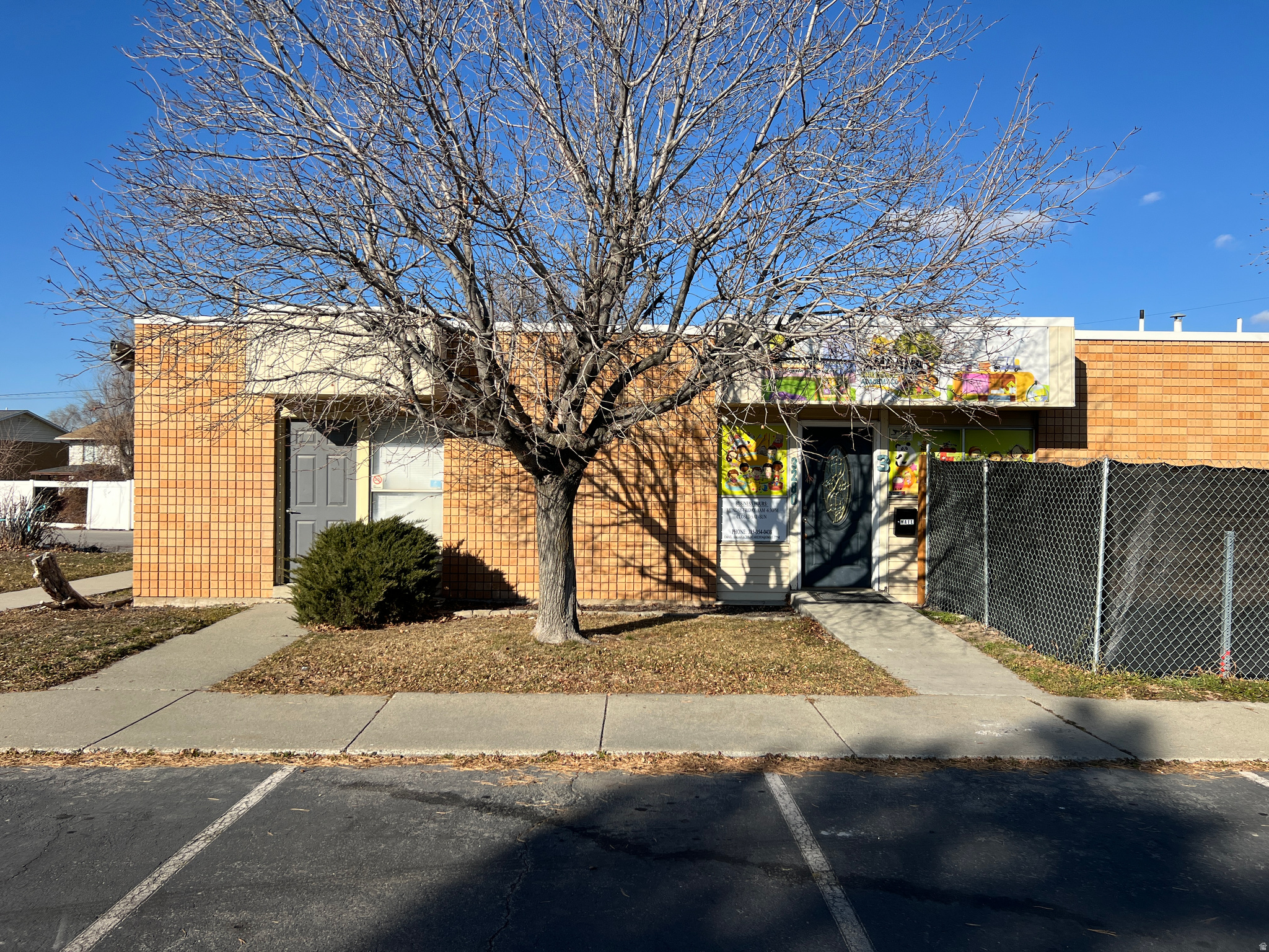 main property photo 13