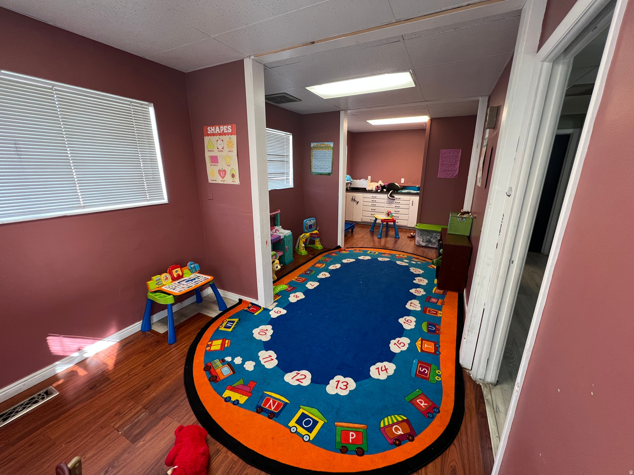 main property photo 6