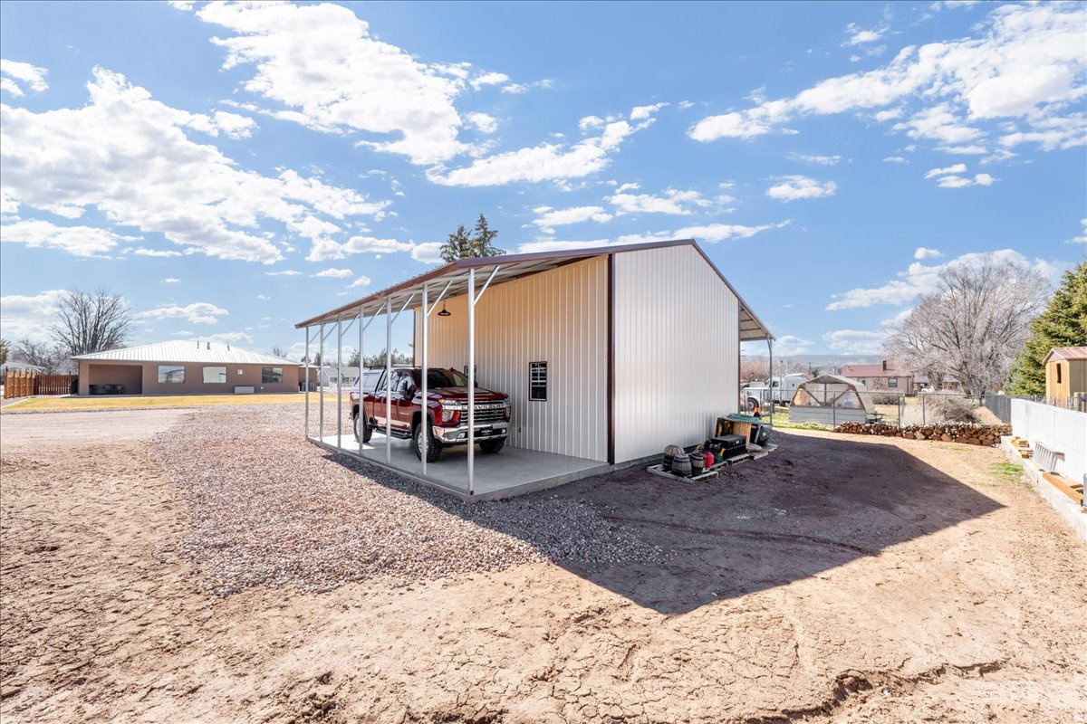 main property photo 64