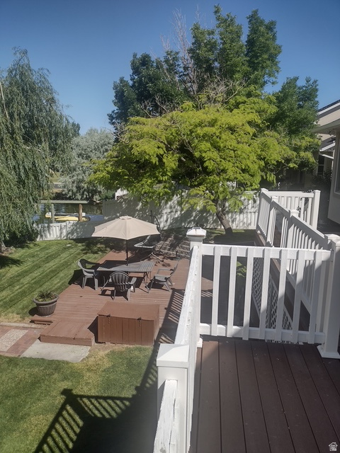 main property photo 25