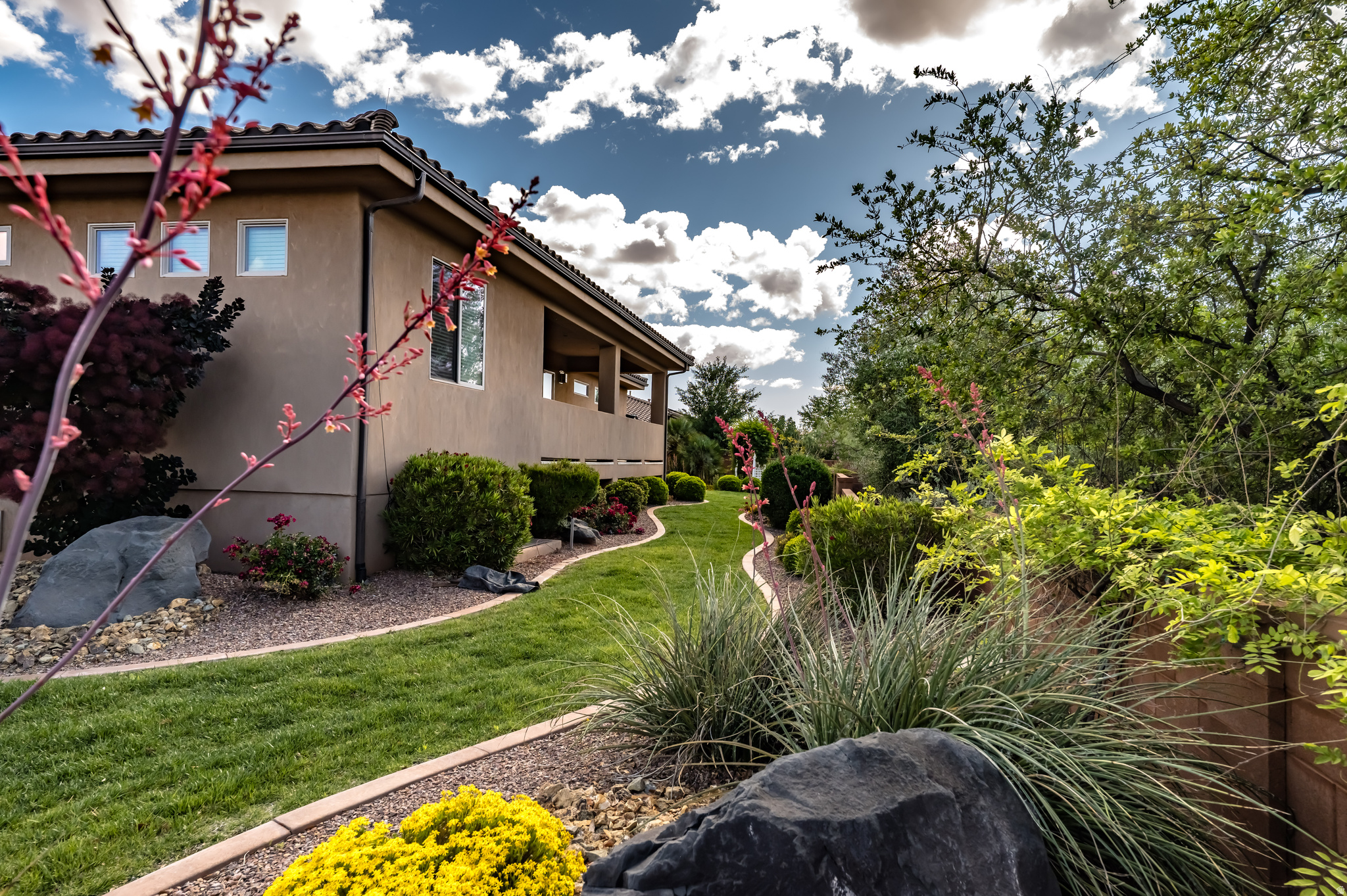 main property photo 45