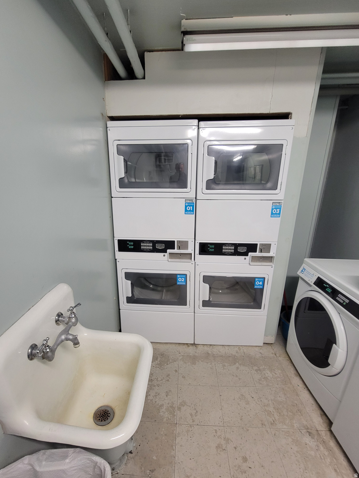main property photo 23