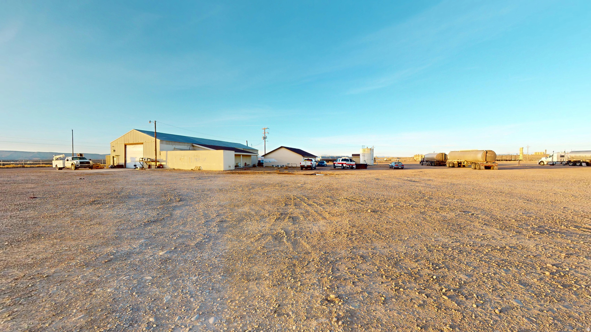 main property photo 15