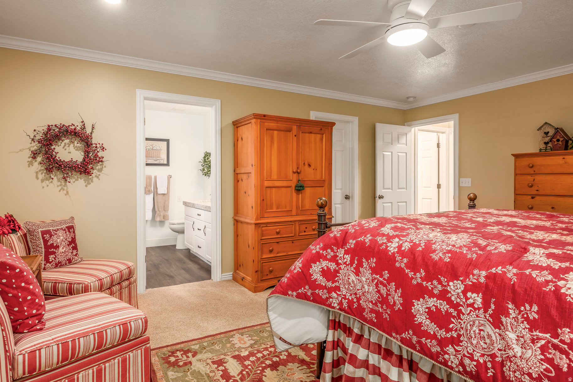 main property photo 19