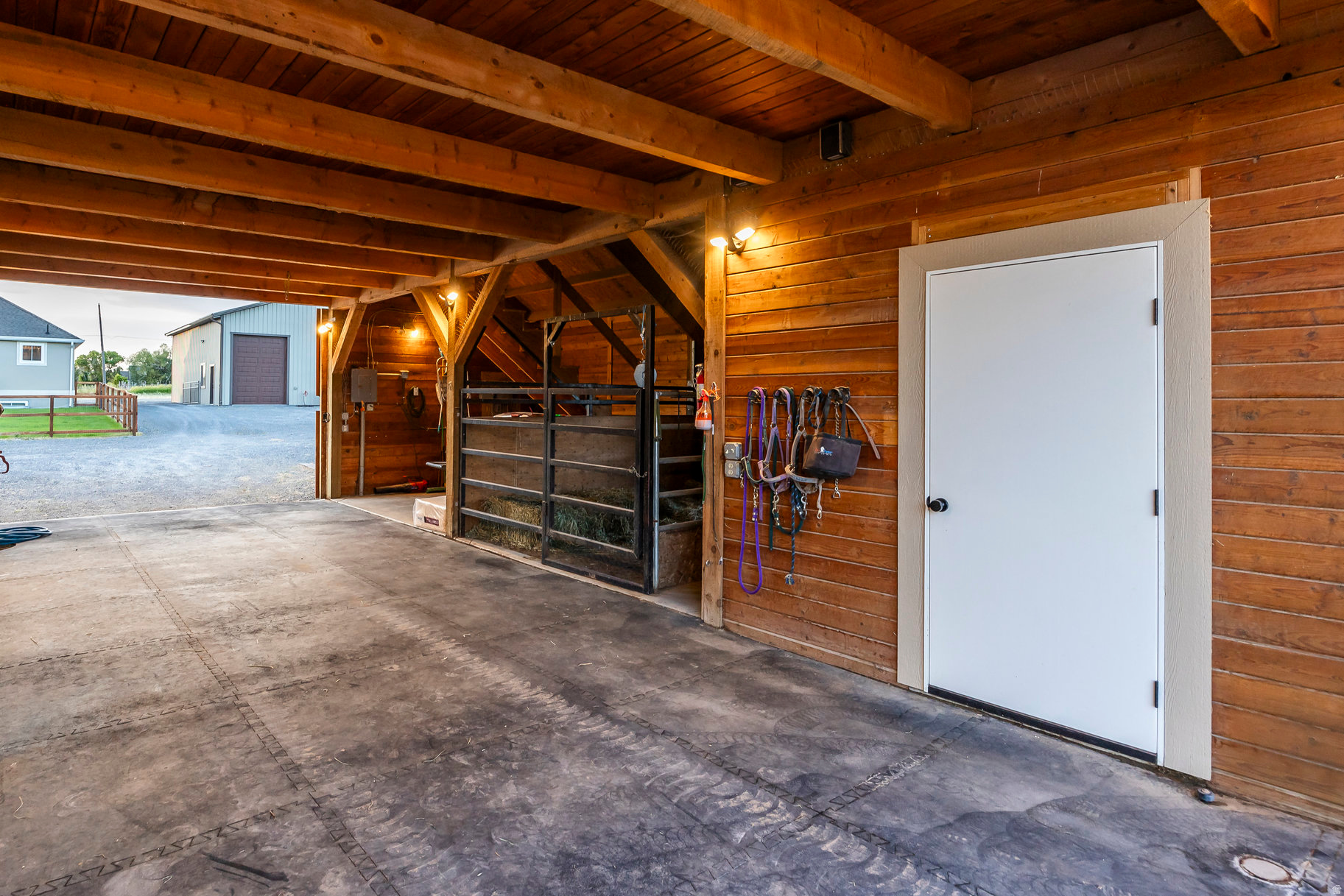main property photo 48