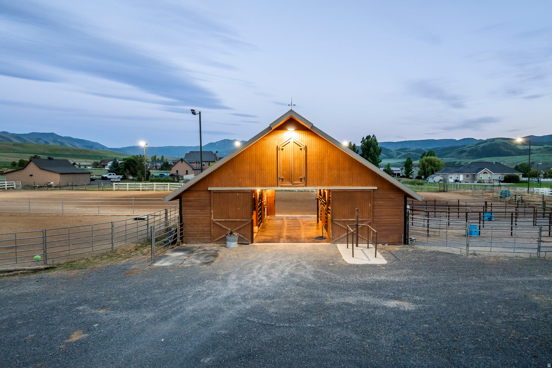 main property photo 80