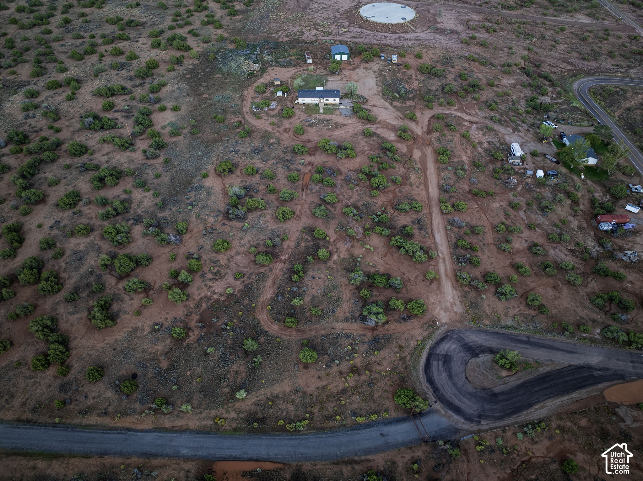 main property photo 50