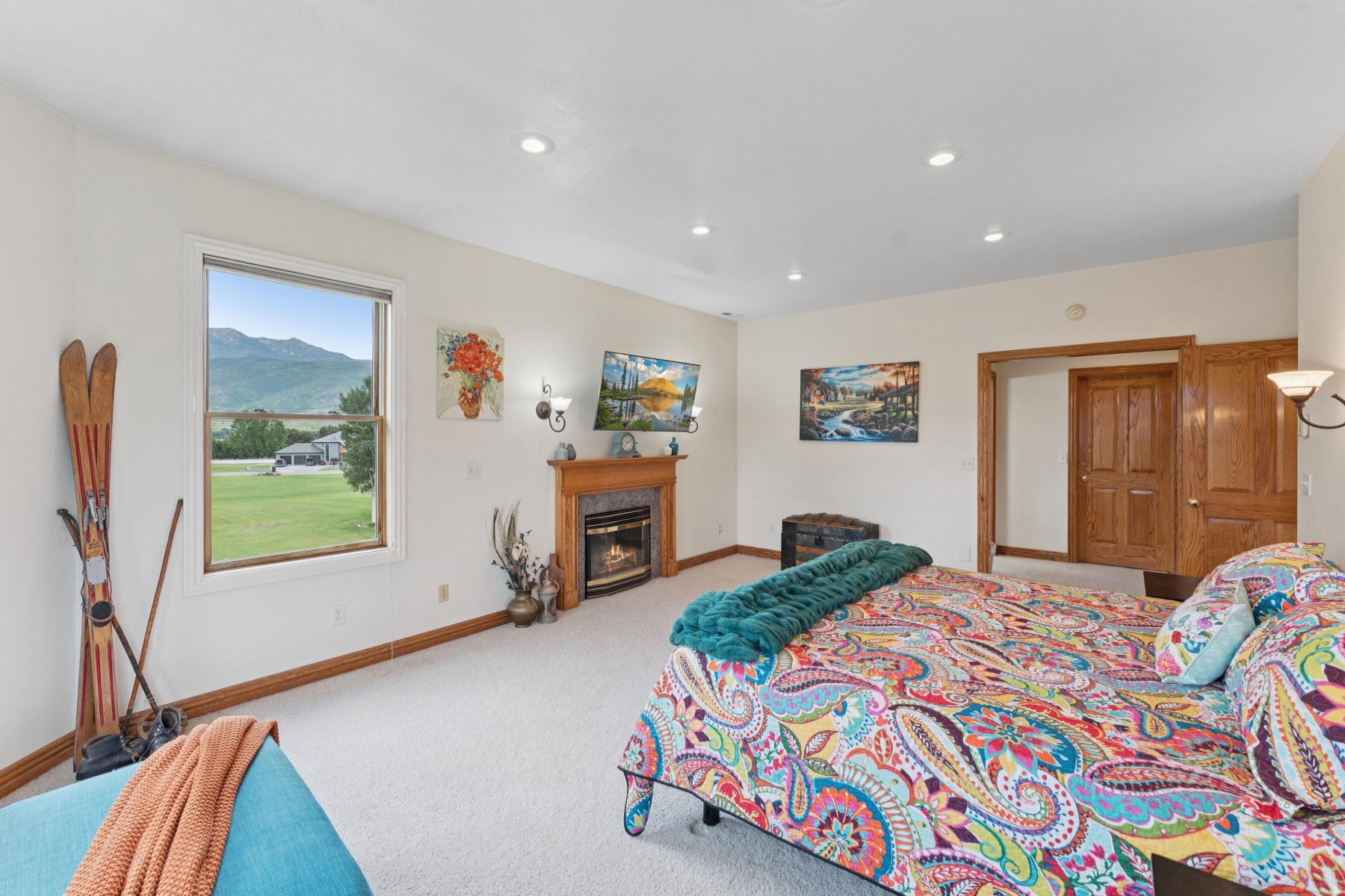 main property photo 59