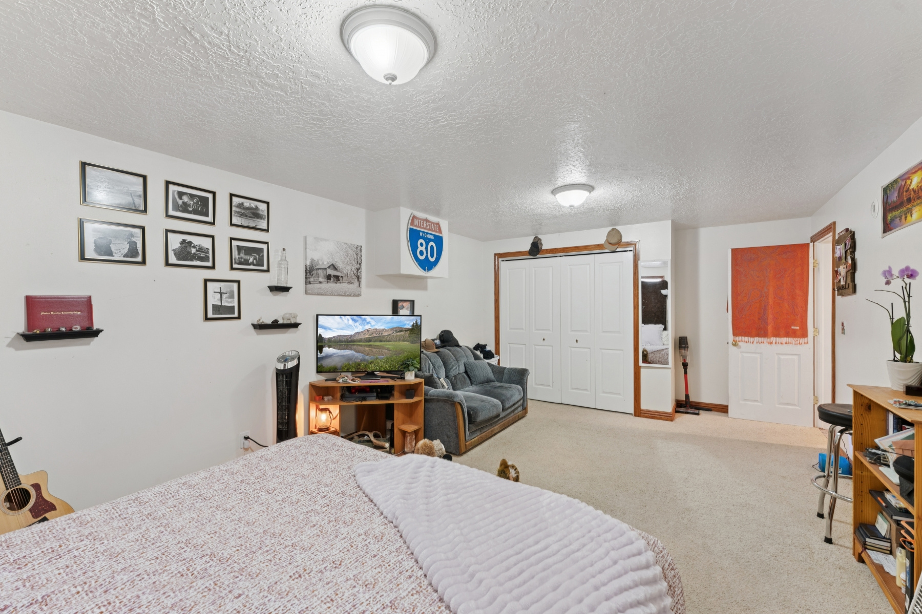 main property photo 60