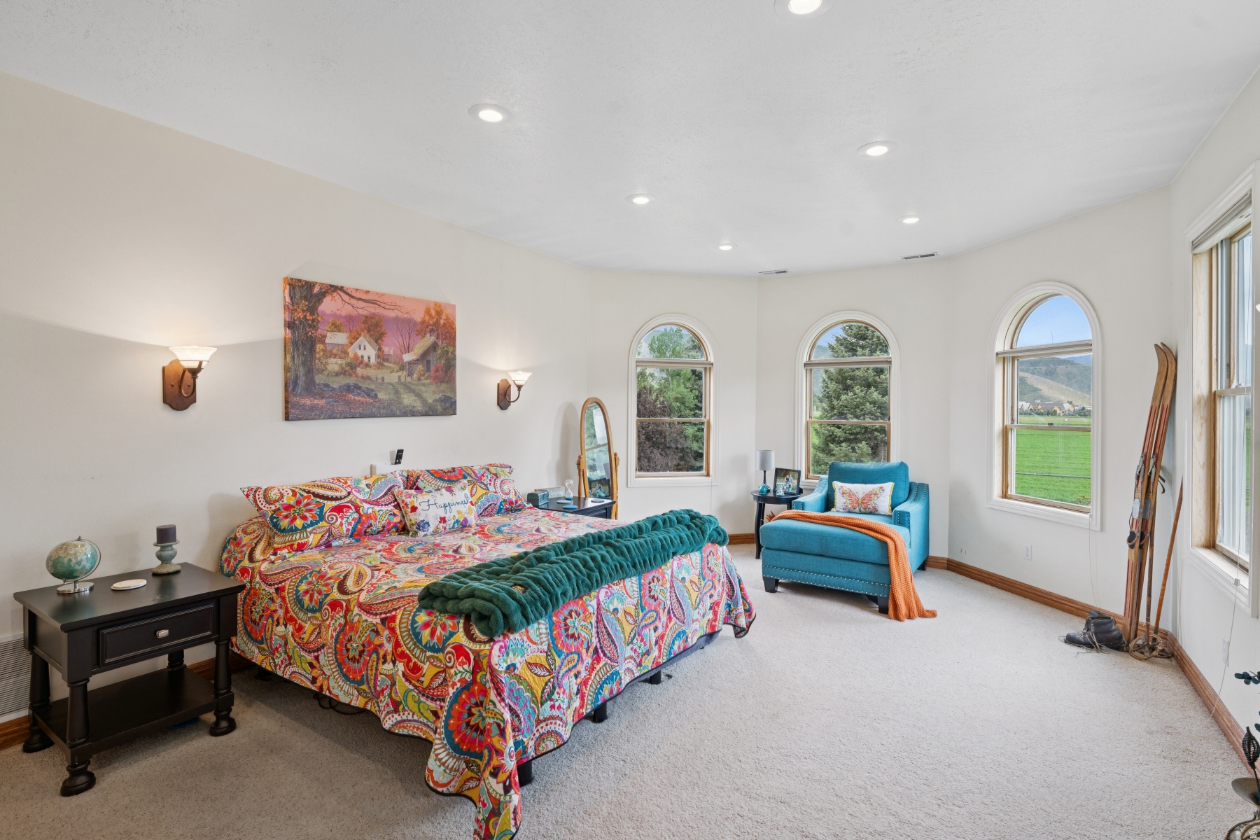 main property photo 68