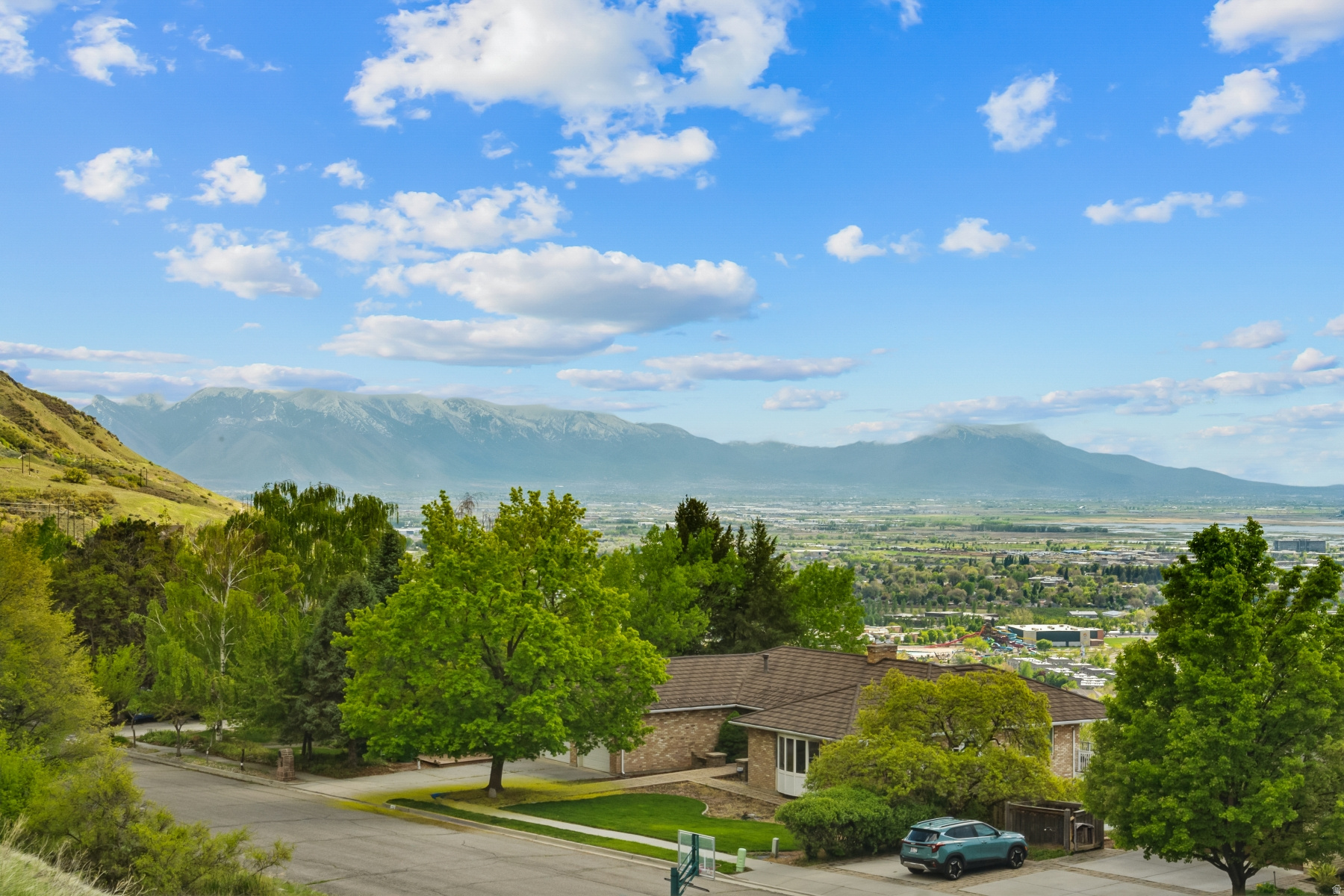 main property photo 30