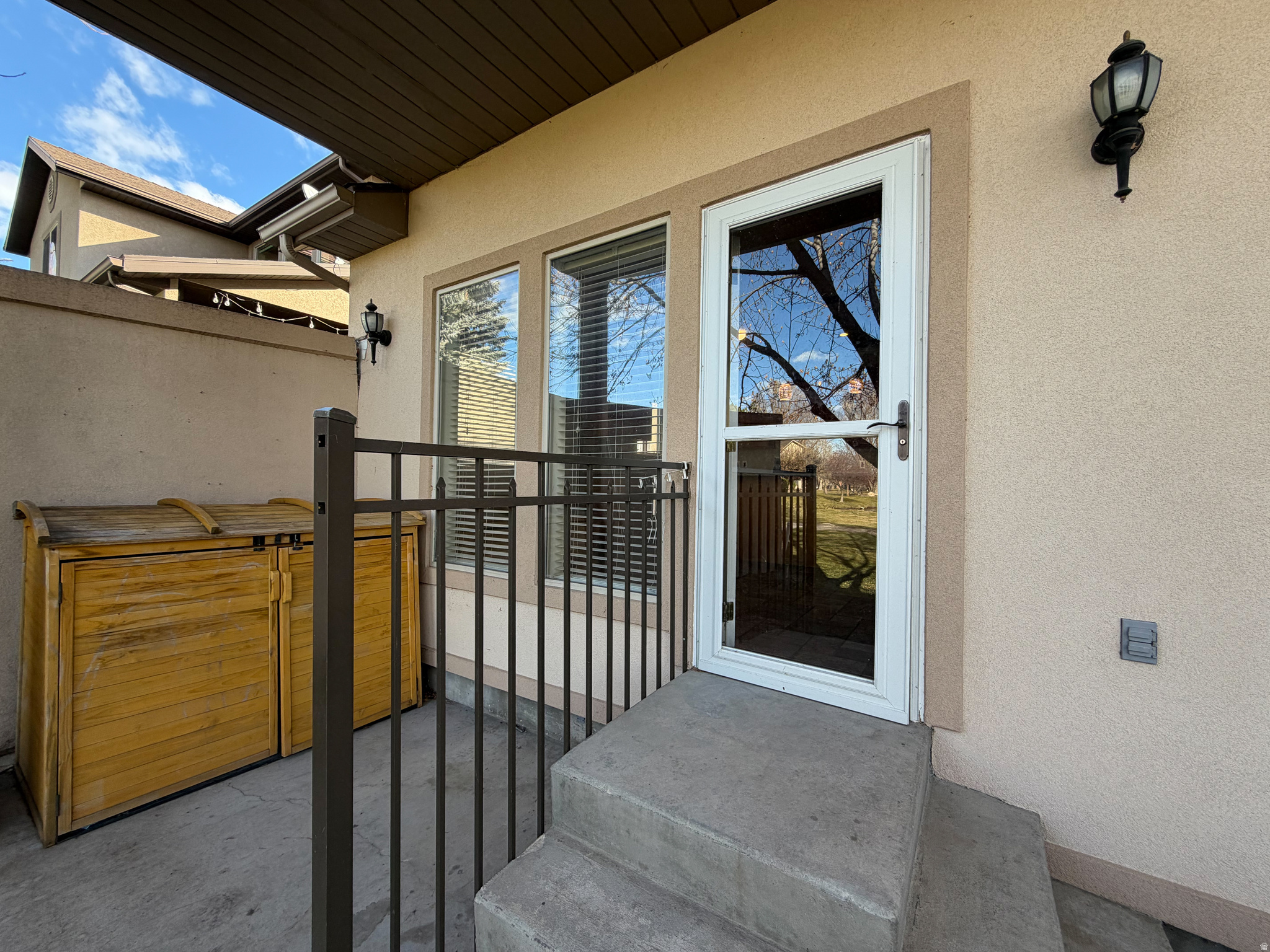 main property photo 46