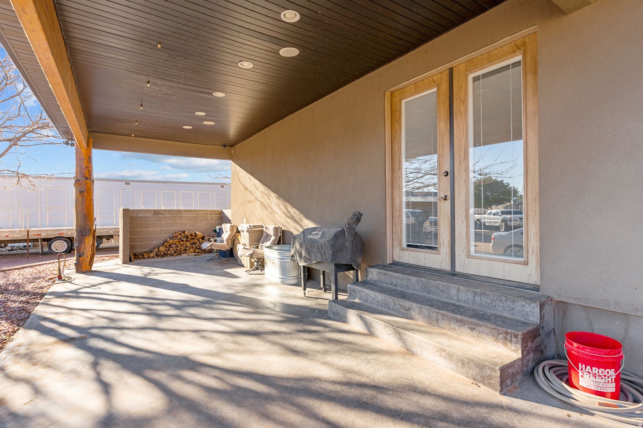 main property photo 57