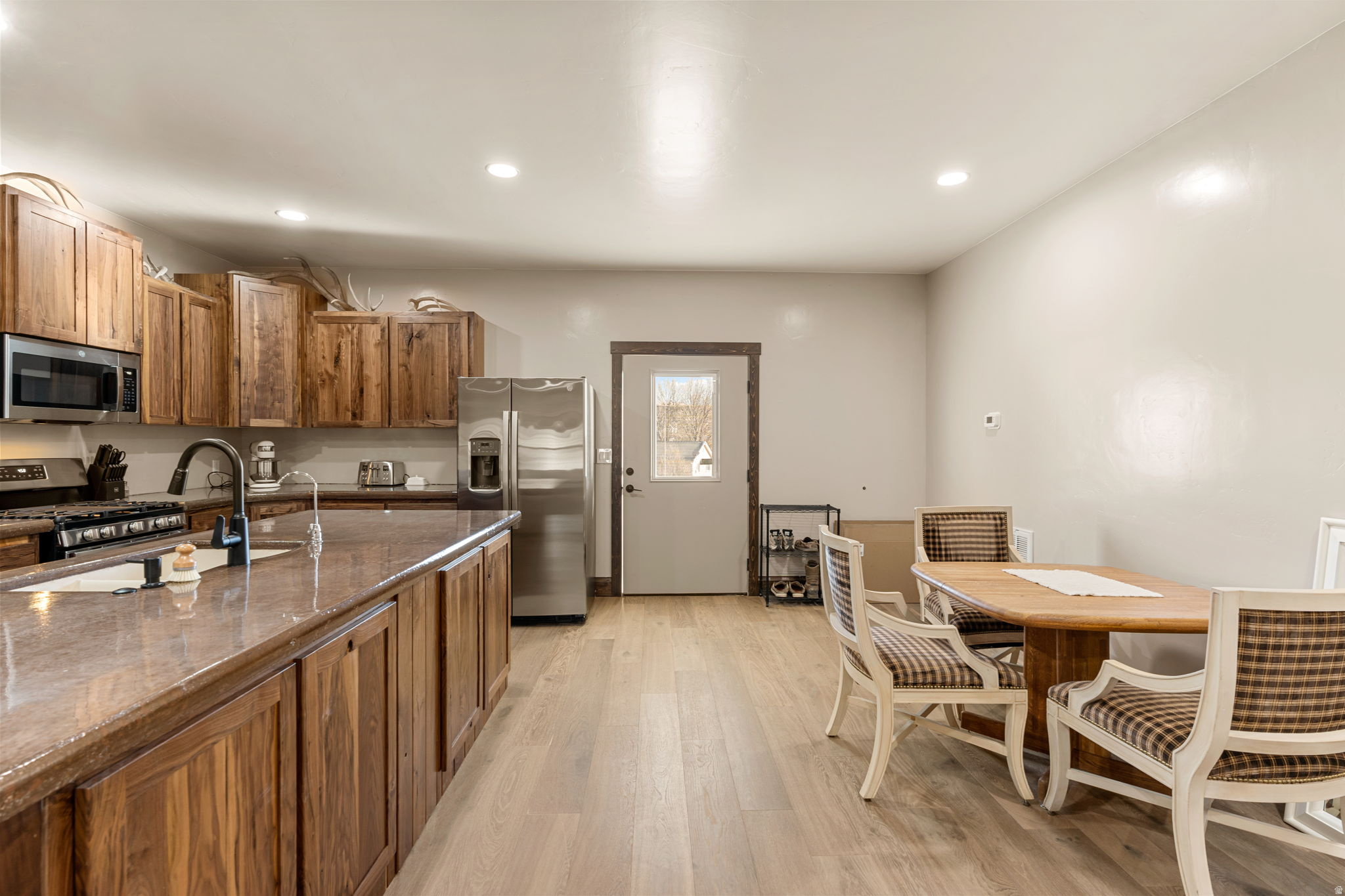 main property photo 66