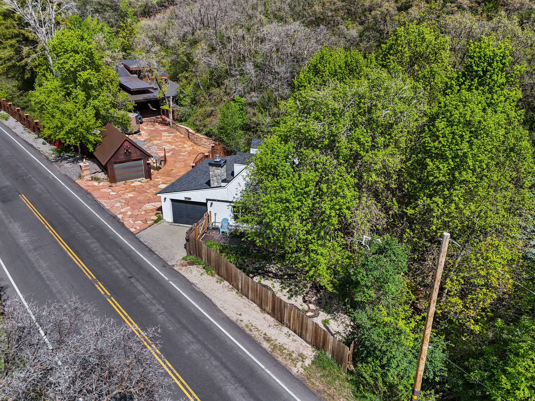 main property photo 31