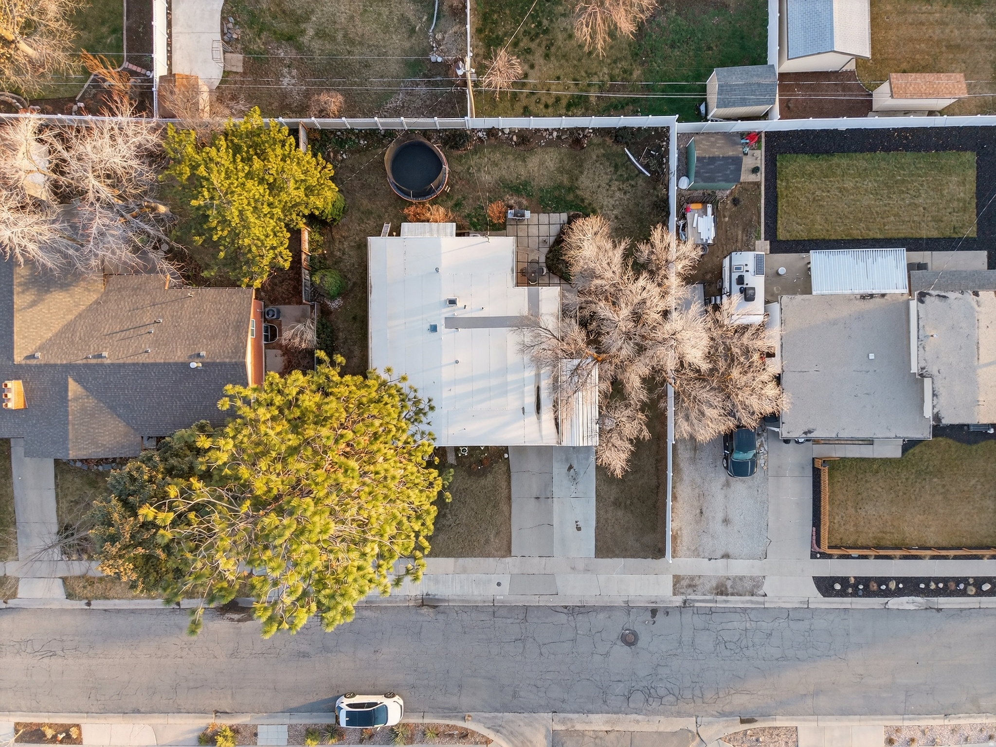 main property photo 37