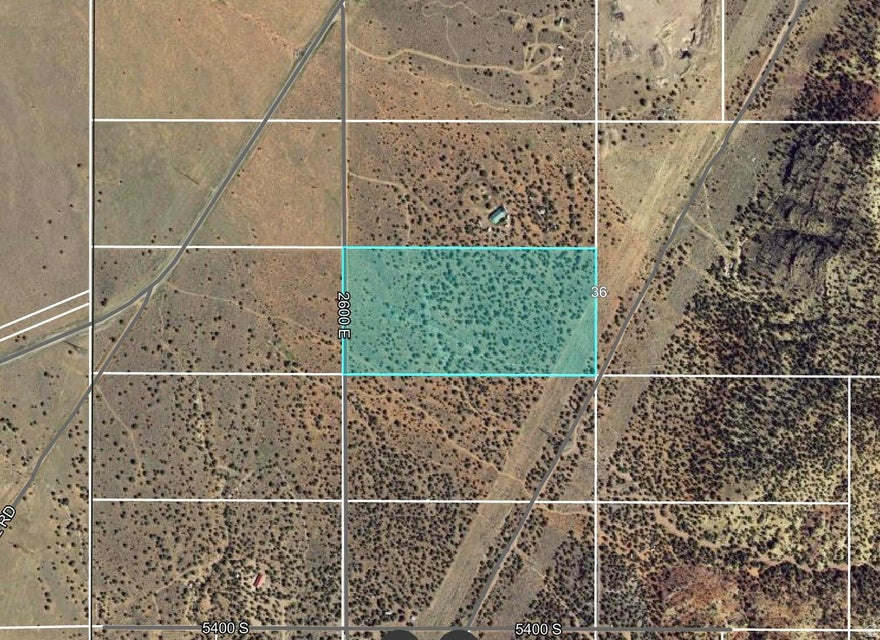 main property photo 30