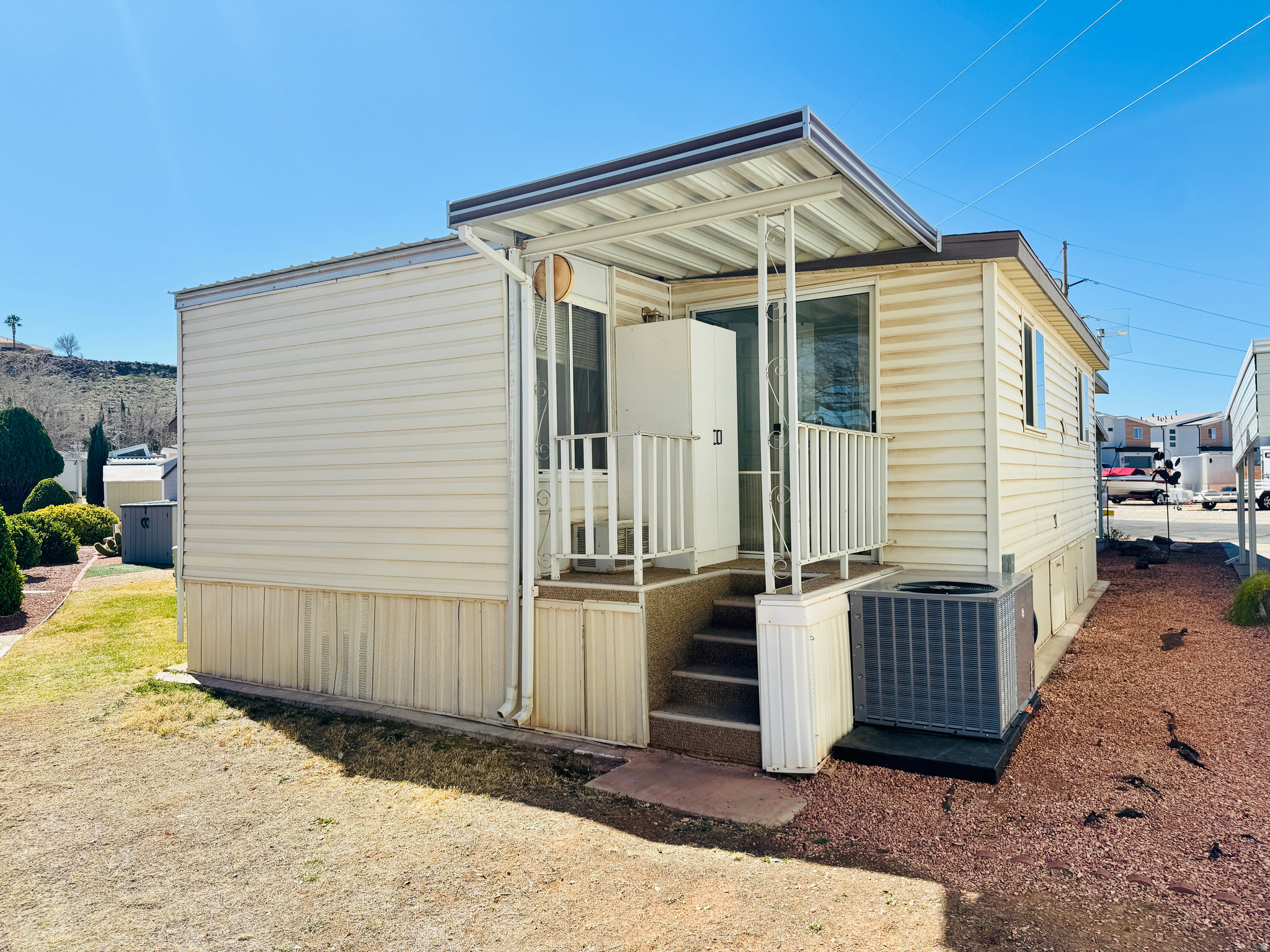 main property photo 19