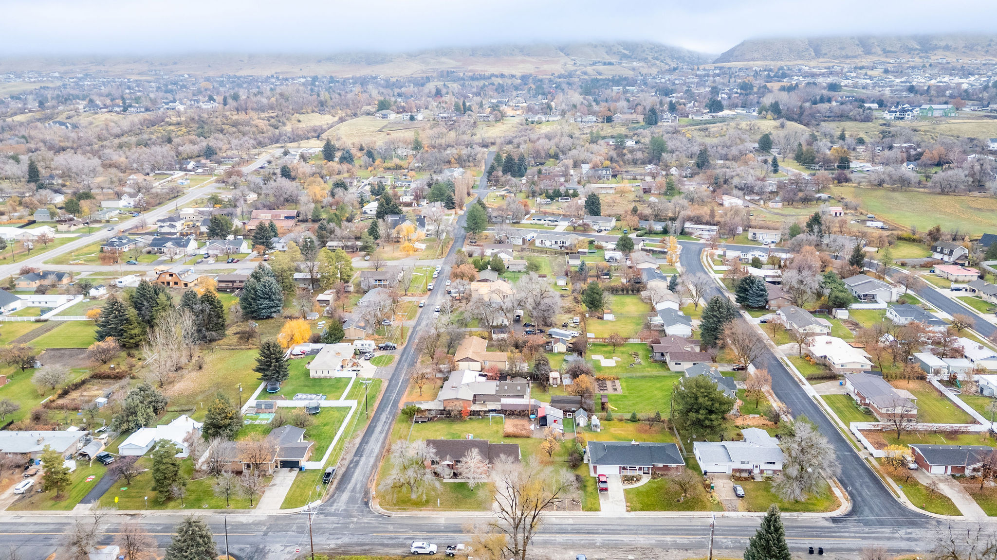 main property photo 44