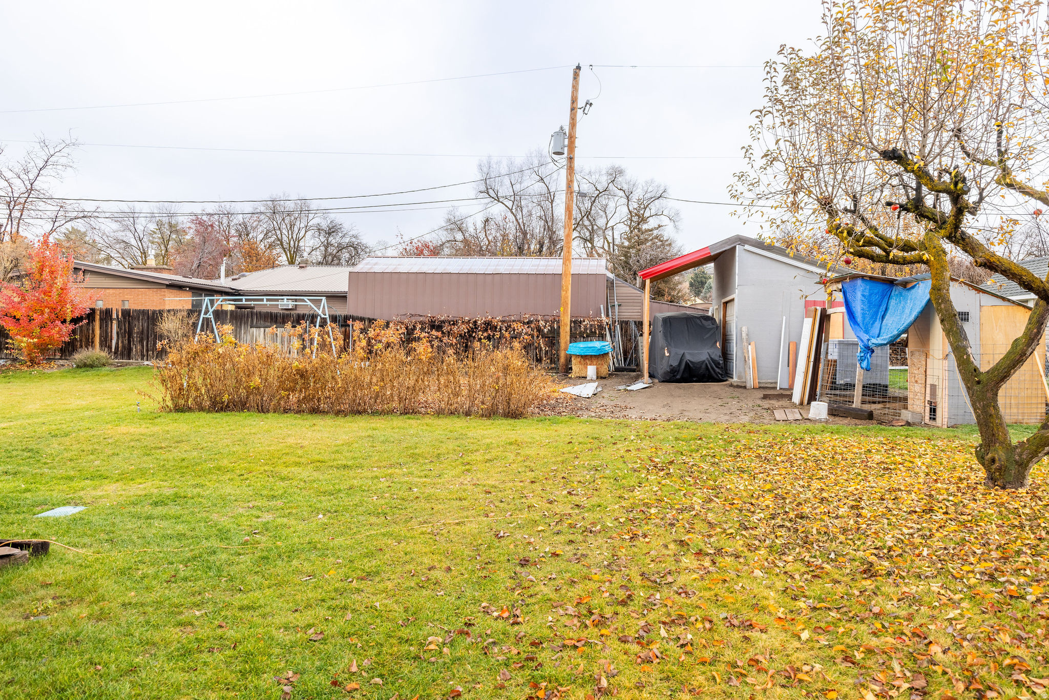 main property photo 6
