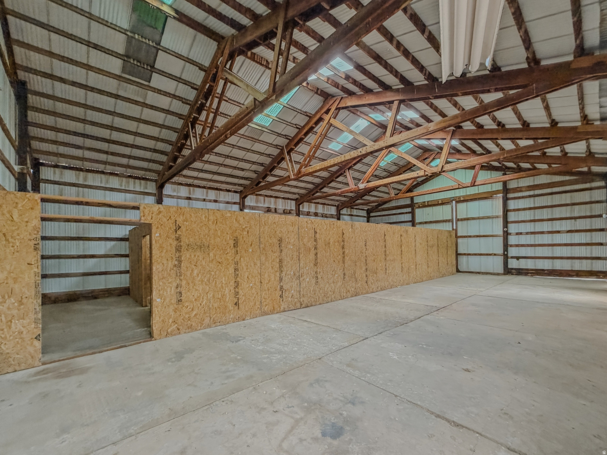 main property photo 12