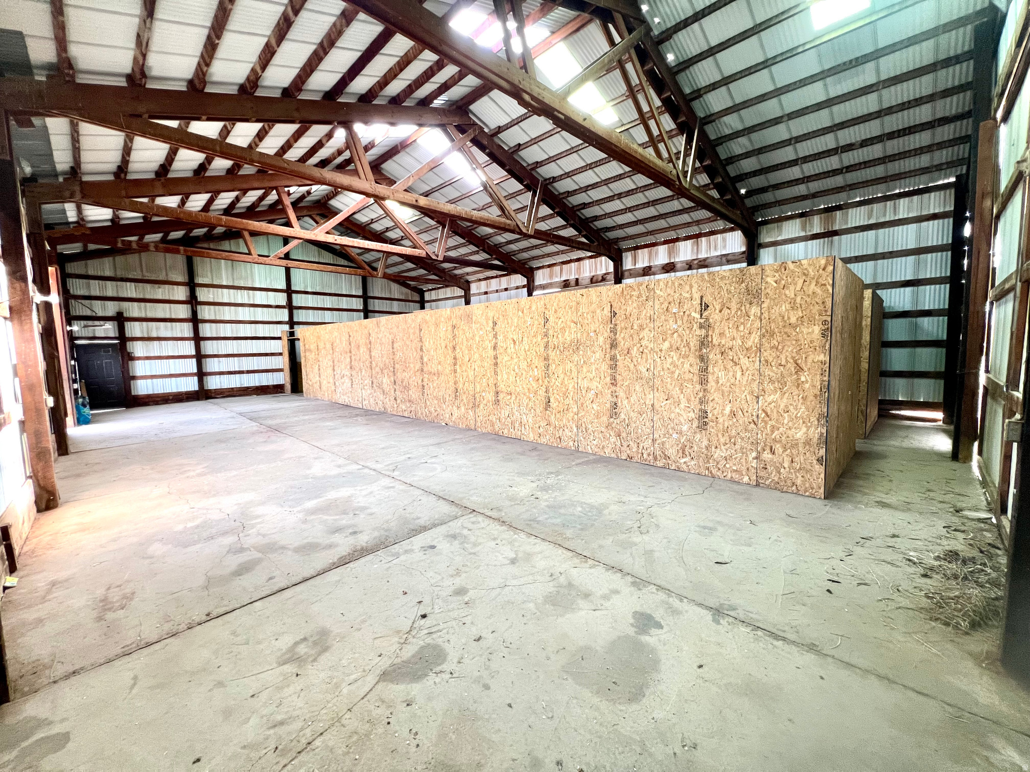 main property photo 13