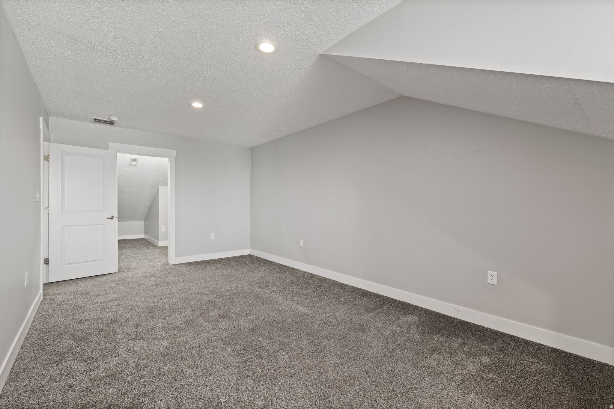 main property photo 115