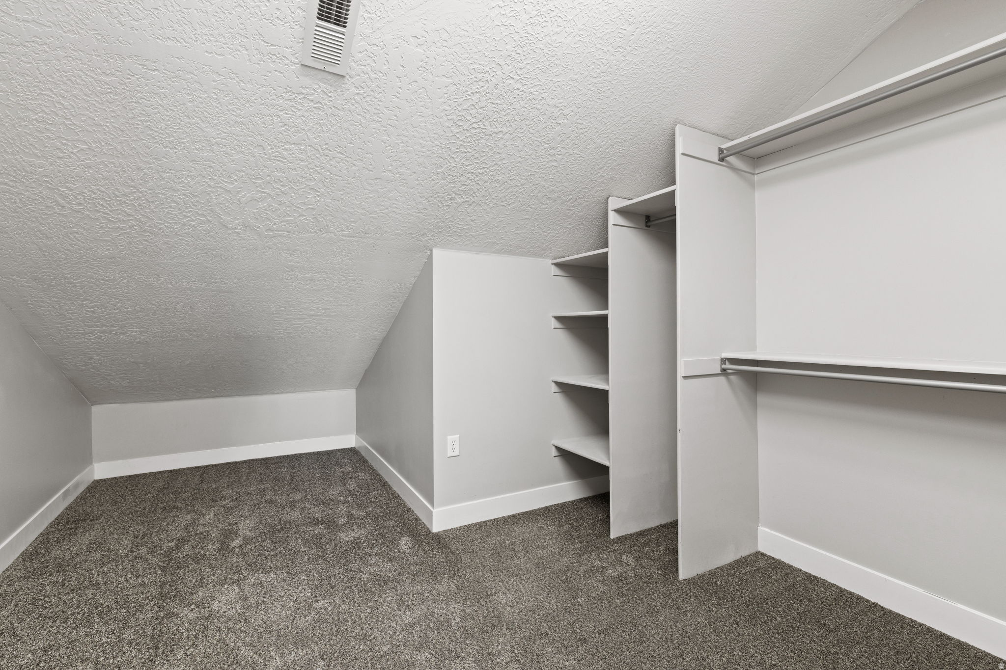 main property photo 117