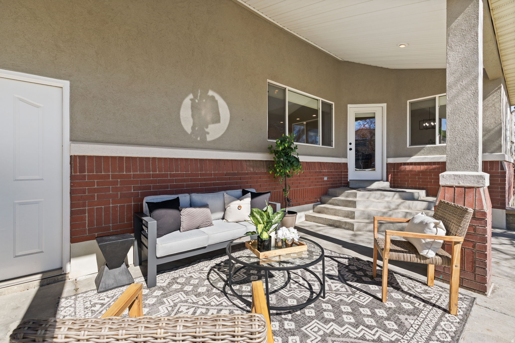 main property photo 120