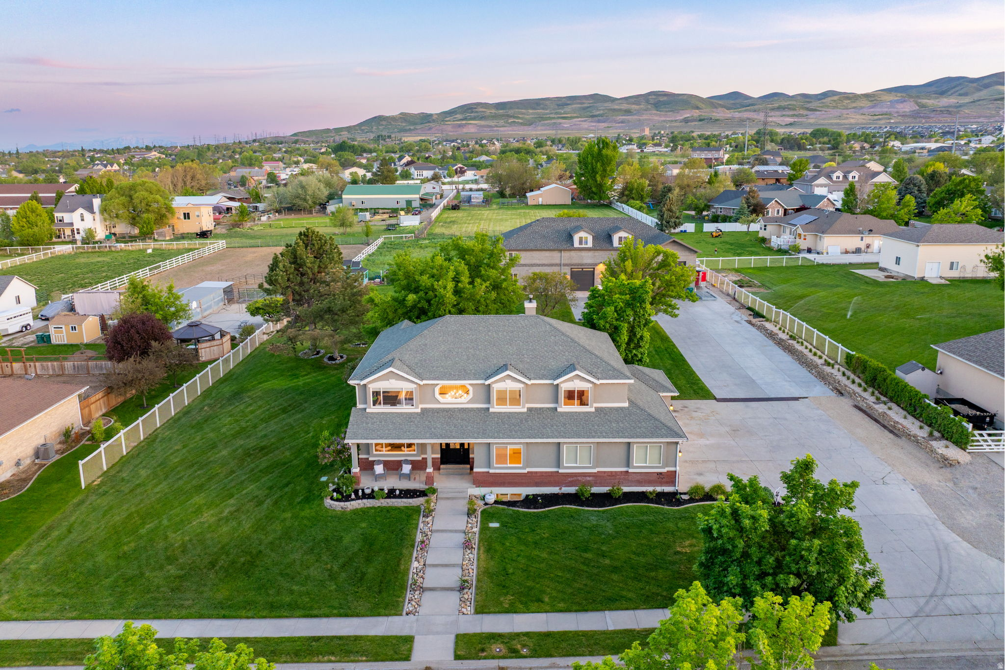 main property photo 126
