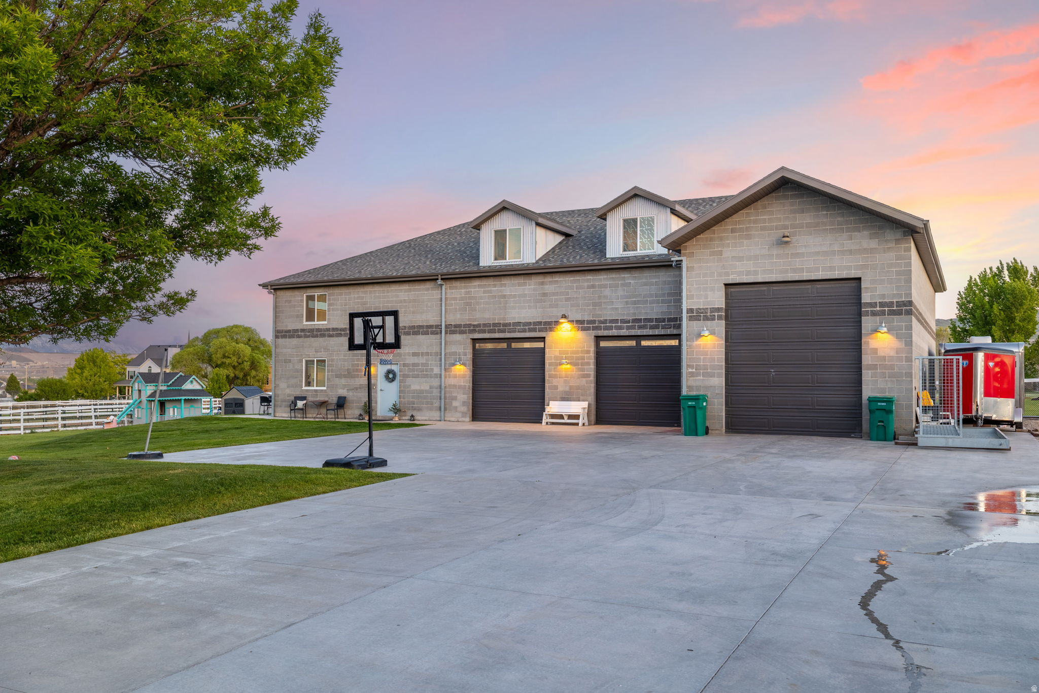 main property photo 58