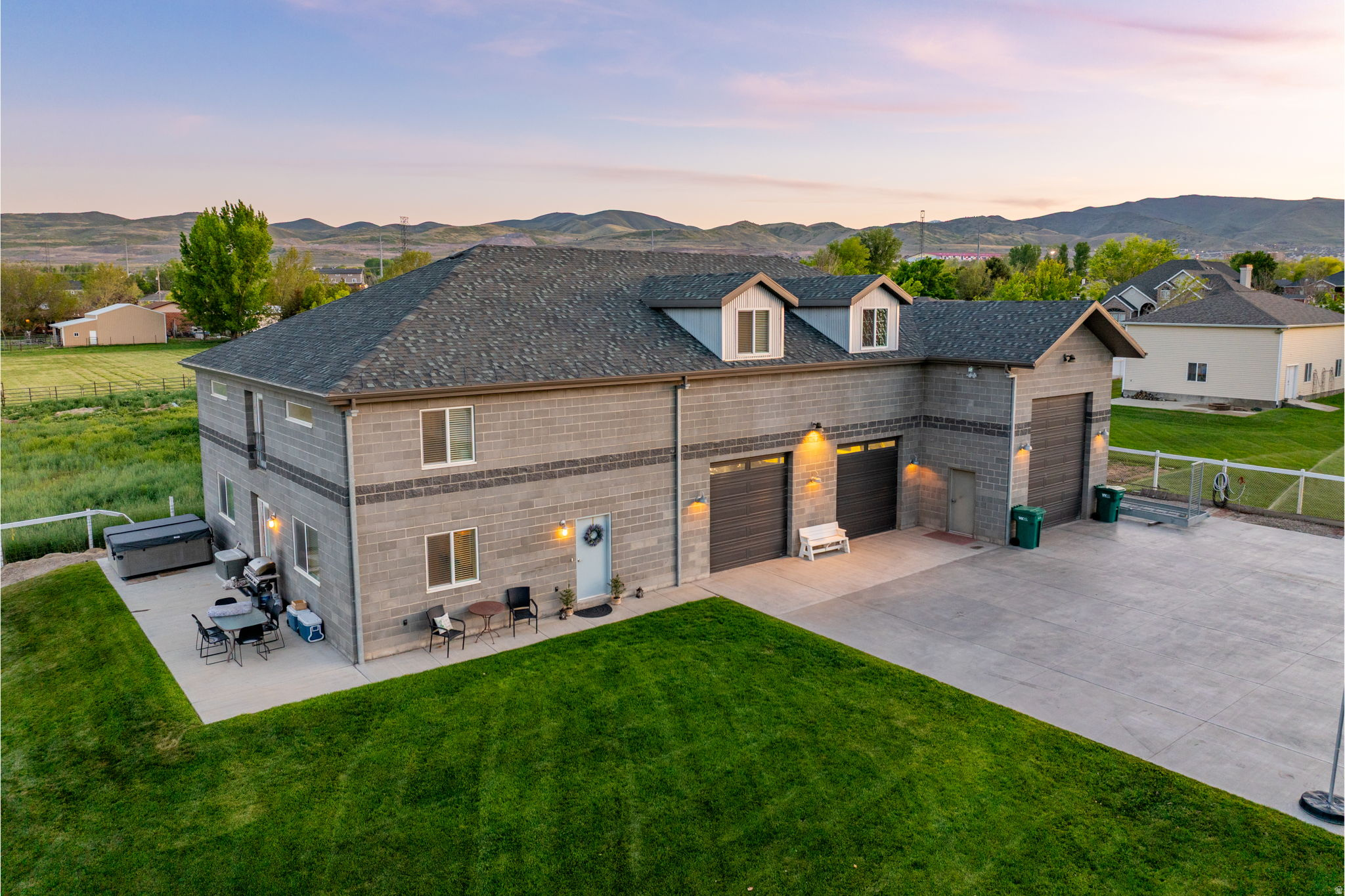 main property photo 60