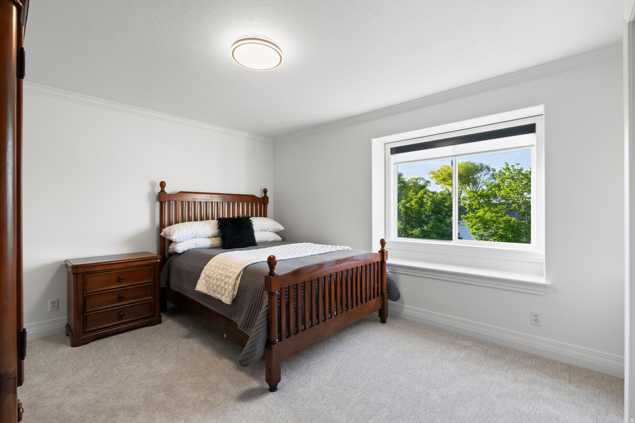 main property photo 74