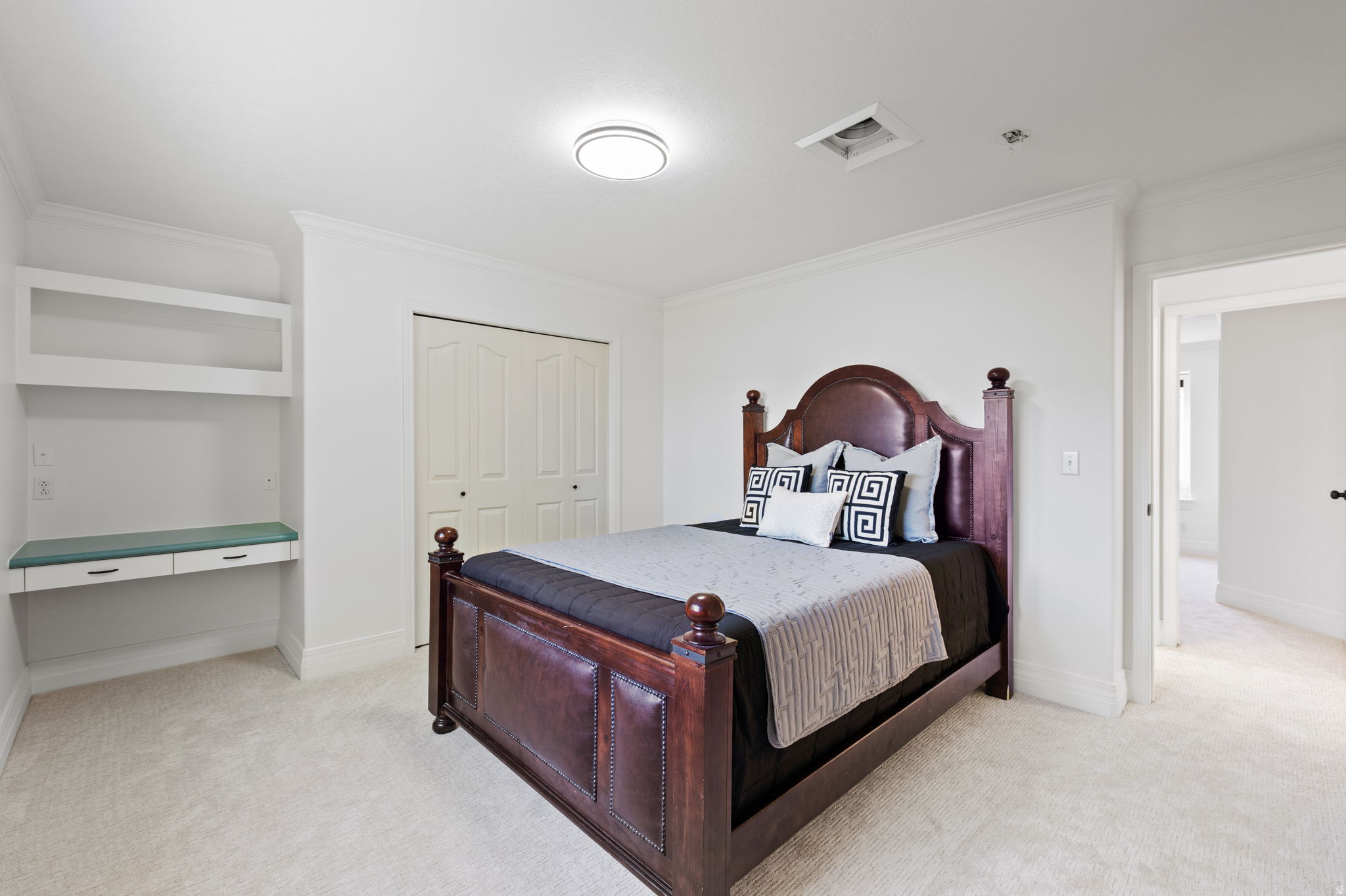 main property photo 77