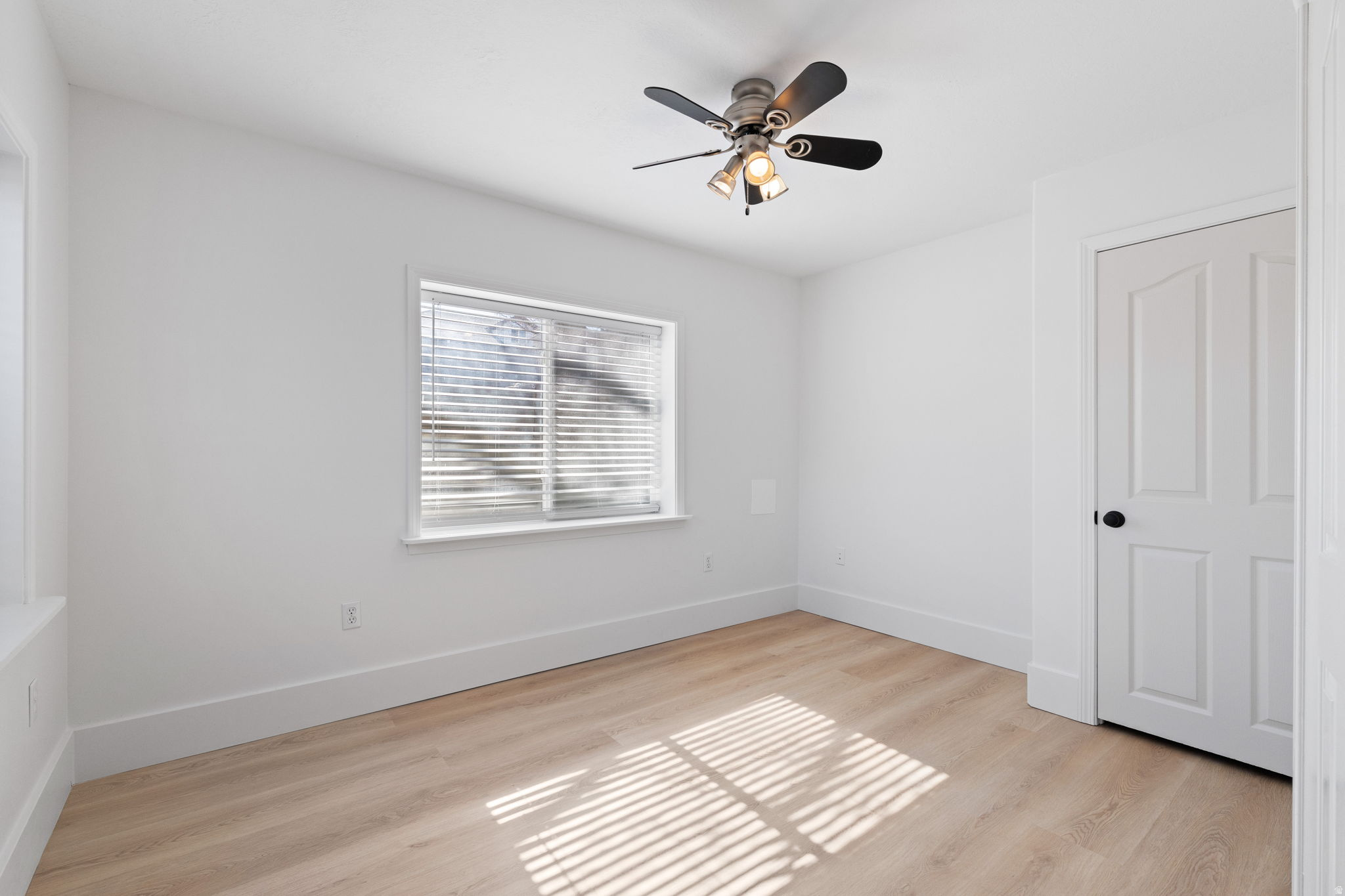 main property photo 90